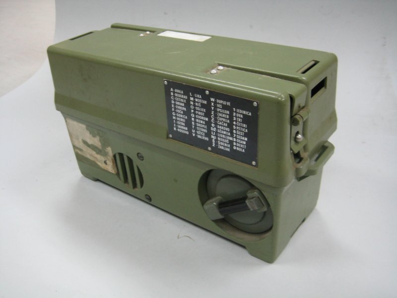Poljski telefon M-63
