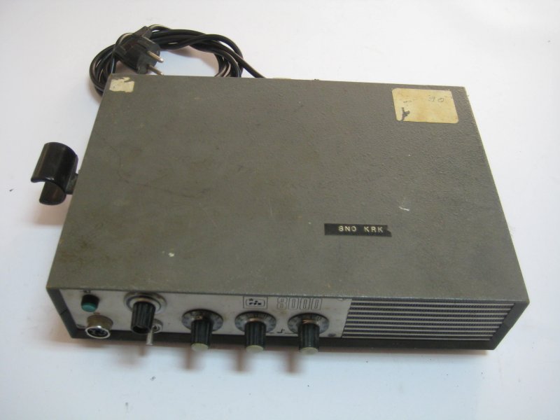 Radio stanica RIZ 8000