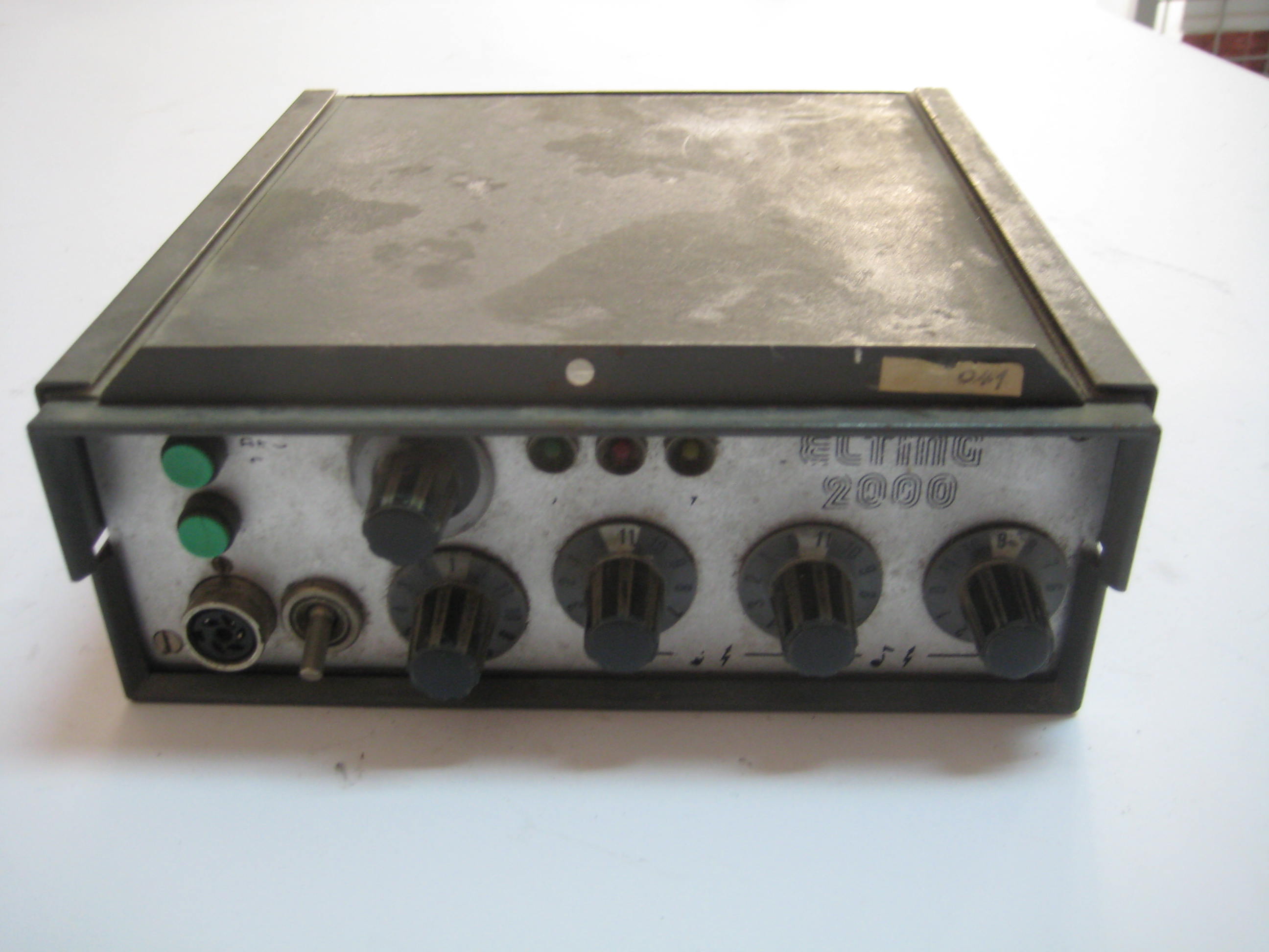 Radio stanica Elting 2000