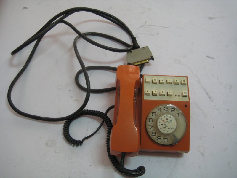 Telefon Iskra
