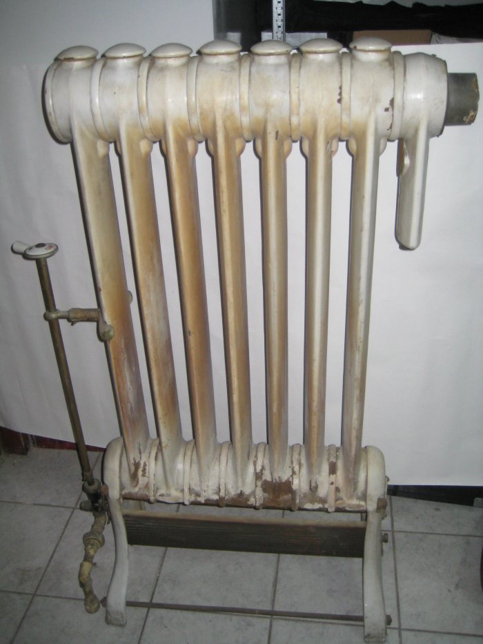 Plinski radijator sedam članaka