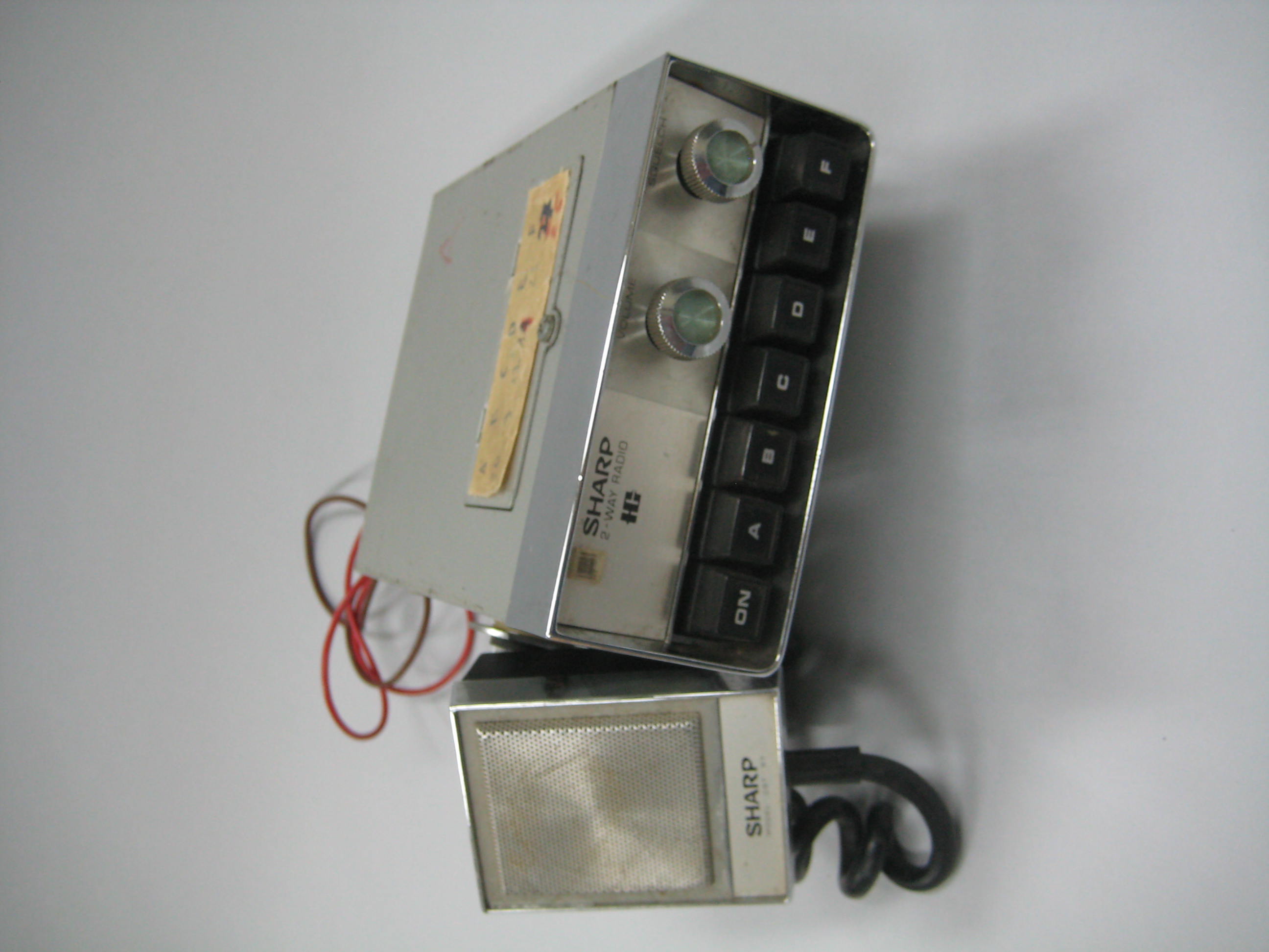 Radio stanica Sharp CBT-57