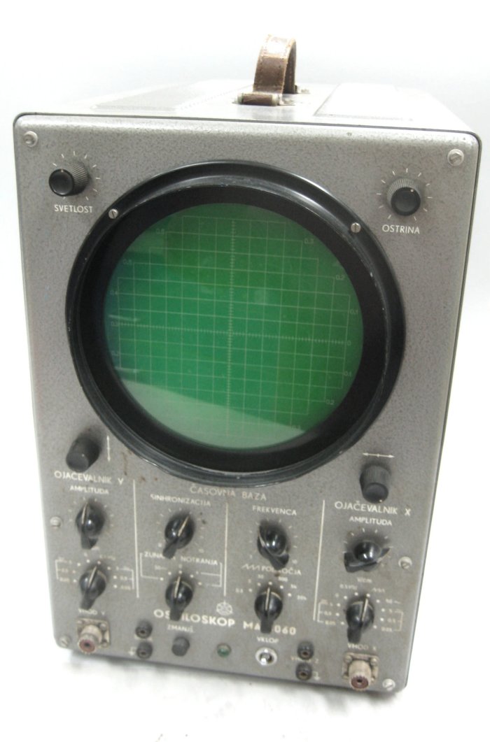 Osciloskop IskraMA4060