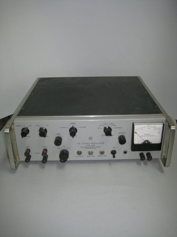 FM stereo modulator